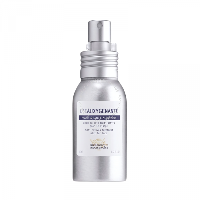 L' Eauxygénante is a fresh moisturizing mist that contains an oxygenating “anti-pollution” complex. This skincare mist breathes beauty into your skin, giving new radiance to the complexion and improving the hold of your makeup. Rich in Vitamins A and C fr