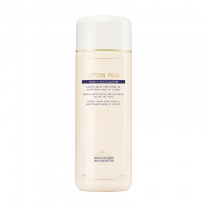 GENTLE EXFOLIATING AND PURIFYING LOTION FOR THE FACE.
Lotion P50W is a very gentle vitamin-enriched exfoliating lotion that purifies, mattifies, moisturizes and helps maintain a balanced acid pH in the epidermis.