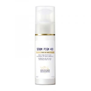 Sérum PIGM 400 is specially formulated to prevent dark spots from appearing, reduce the appearance of existing pigmentation marks, and brighten and even out the complexion.