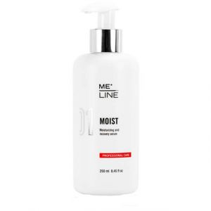Me Line 01 Moist is an occlusive serum to rebalance skin moisture and improve the penetration of the despigmenting actives.