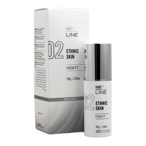 ME Line 02 Ethnic Skin Night improves and delays the appearance of skin pigmentation in phototypes IV - VI. It inhibits the expression of the tyrokinase enzyme, thereby inhibiting the synthesis of melanin.